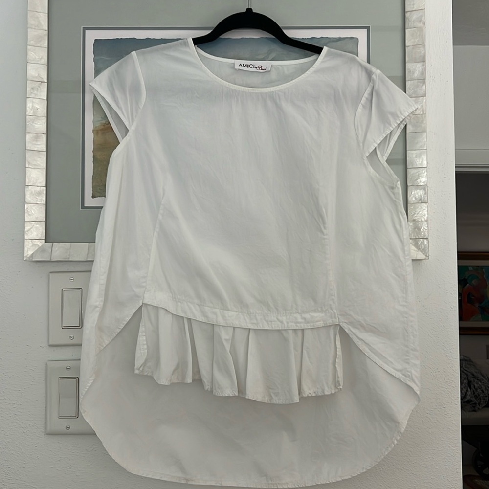 AMICI by Baci,white short sleeve blouse short long style.